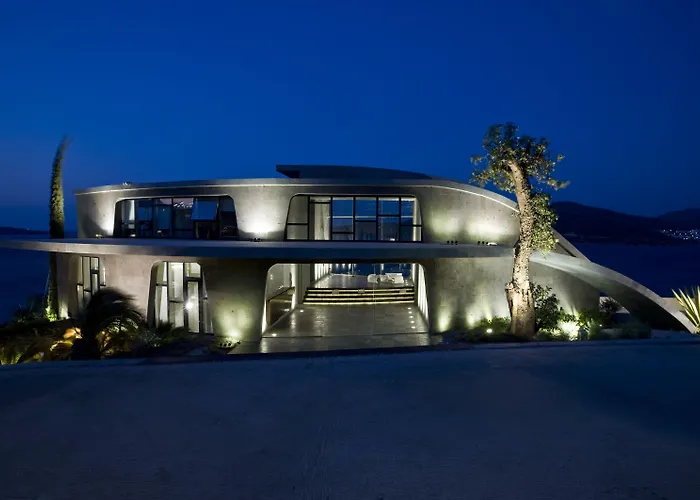 Kuum & Hotel Golturkbuku